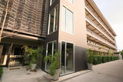Ploen Pattaya Residence By Tolani Eksteriør billede