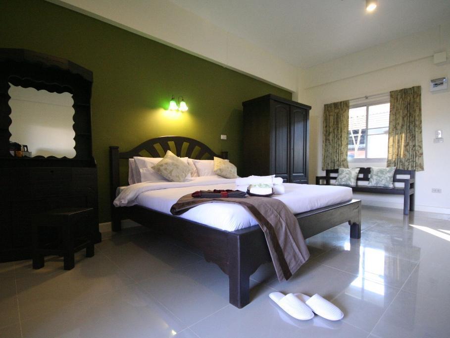Ploen Pattaya Residence By Tolani Eksteriør billede